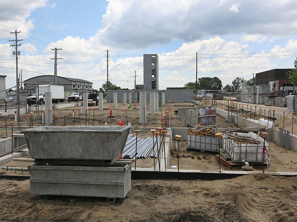 Facility under construction management